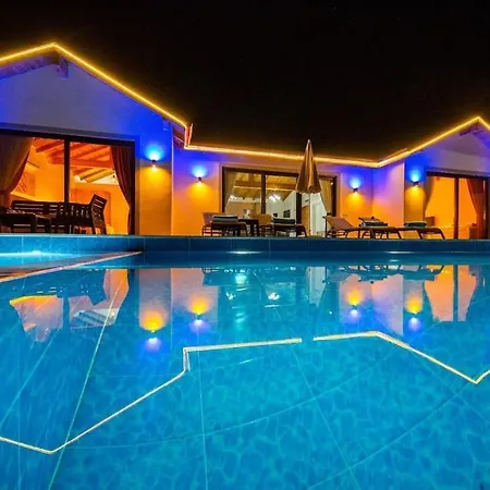 Hotel Dessa / Kalkan 4*